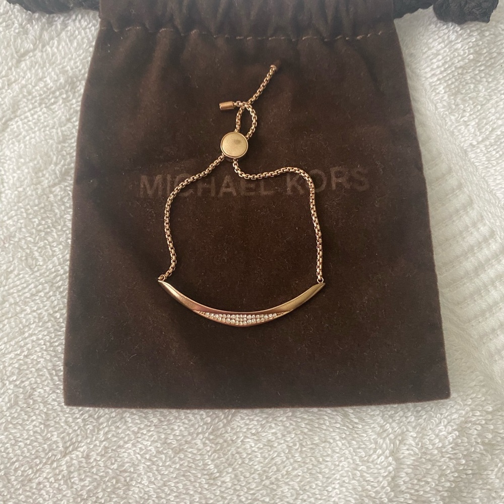 Michael kors rose gold bracelet